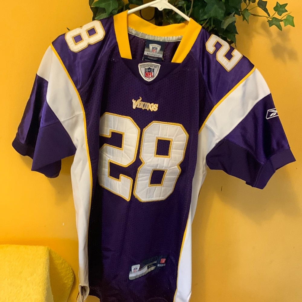 NFL Authentic Vikings 28 size XL color pink/Yellow